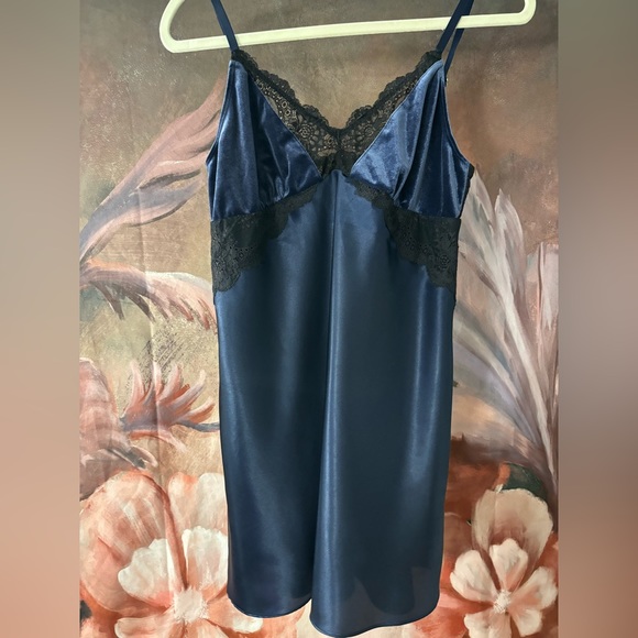 Thalia Sodi Other - Navy and Black Lace Nightgown Size M
